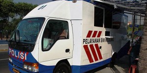 mobil-pelayanan-sim-keliling