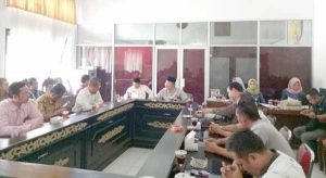 Konflik-Warga-dan-PLN