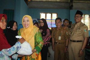 Bantuan-bahan-batik-Tanggamus
