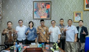 Pemprov Dan Dunia